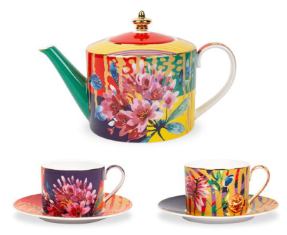 Seton's Fantasy Tea Set (Teapot + Two Cups&Saucer )
