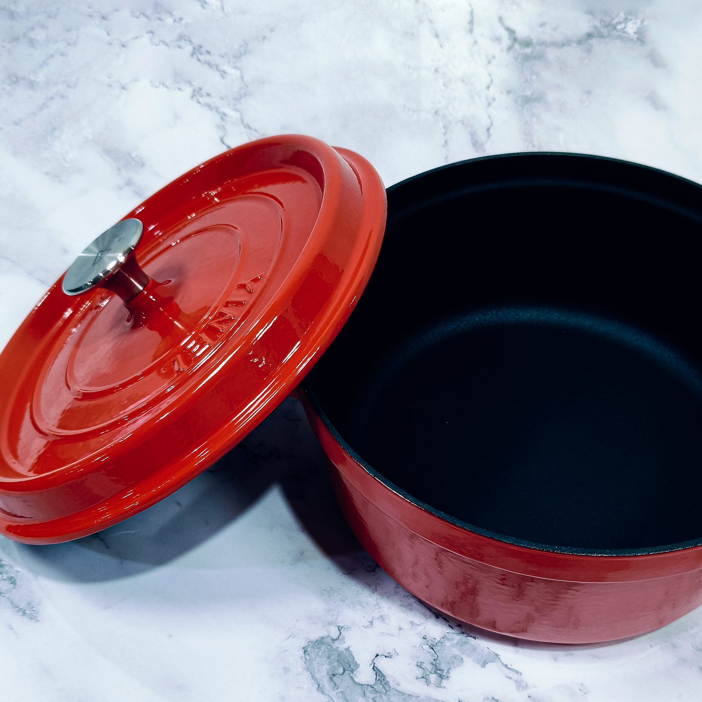 Cast Iron Enamel Pot