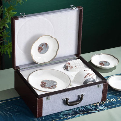 40-Piece Autumn-Themed Tableware Set (Leather Case Included)