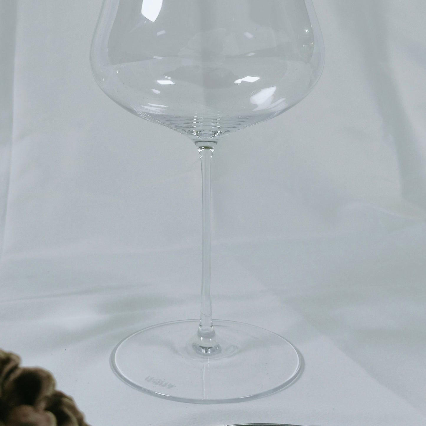 Crystal Burgundy Wine Glass
