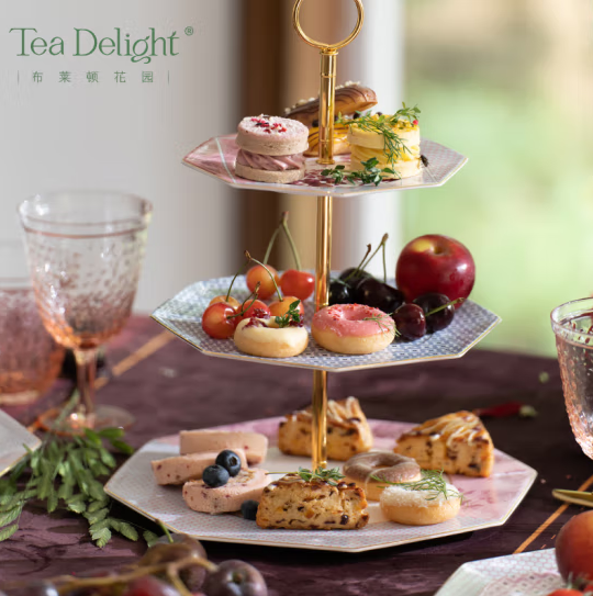 Brighton Garden Cake Plate 3-Tier - Gift Box