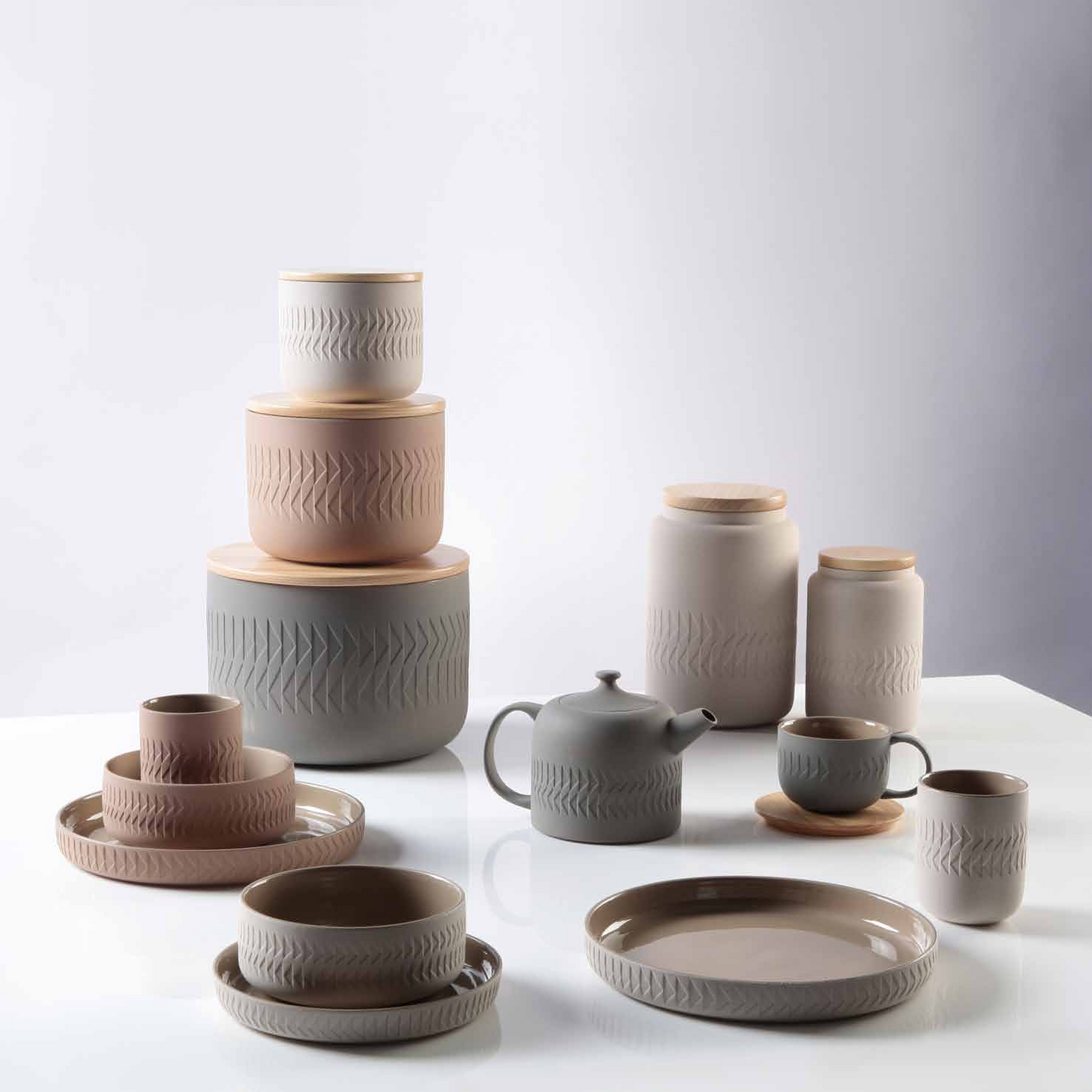 Blue Arrow Rice Bowl - Fine Sand Reddish-Brown